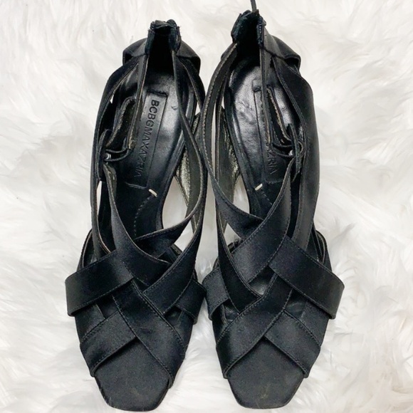 BCBGmaxazria black heels - Picture 3 of 6